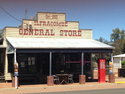 Ilfracombe General Store & Cafe - Restaurant Darwin 0