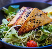 Lotus Leaf Asian Salads - Restaurant Darwin