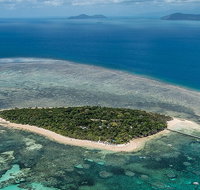 4-Day Cairns with Great Barrier Reef and Daintree Rainforest - Restaurant Darwin