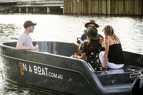 1.5-Hour Boat Rental In Melbourne - Restaurant Darwin 1