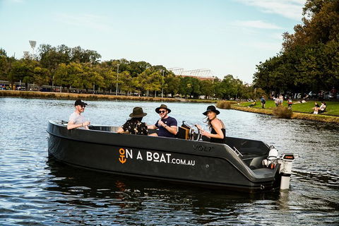 2-Hour Boat Rental In Melbourne - Restaurant Darwin 2