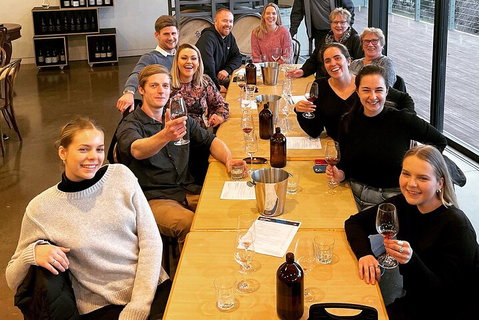 Tamar Valley Wine And Gin Tour With Lunch - Restaurant Darwin 2