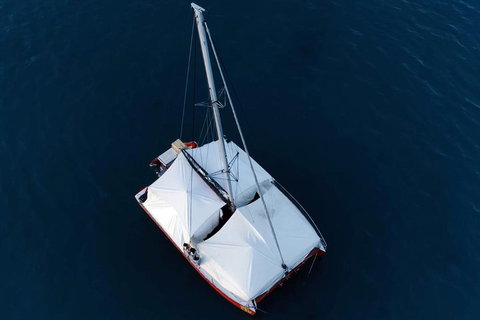 2-Night Whitsunday Islands All-Inclusive Sailing Tour From Airlie Beach - Restaurant Darwin 5