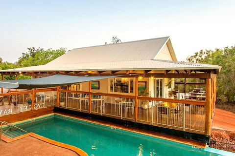 Wet Season Mitchell Falls Tour - Mitchell Falls, Horizontal Falls & Cygnet Bay - Restaurant Darwin 4
