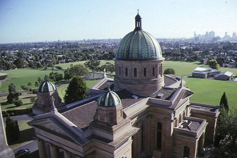 Melbourne City Tour: Lifestyle Of The Rich And Famous - Restaurant Darwin 4