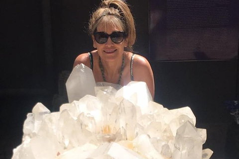 Byron Bay And The Crystal Castle Day Tour From Gold Coast - Restaurant Darwin 4