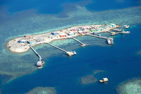 Shipwreck Special Full Day Tour Of The Abrolhos Islands - Restaurant Darwin 5