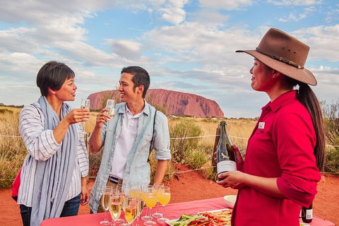 Ayers Rock Combo: Uluru Base And Sunset Plus Uluru Sunrise And Kata Tjuta With An Optional BBQ Dinner Or Kings Canyon Day Trip - Restaurant Darwin 2
