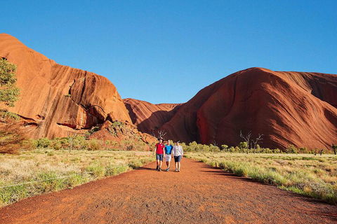 Uluru (Ayers Rock) And Kings Canyon In 3 Days - Restaurant Darwin 2