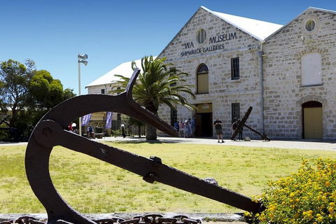 6 Days Perth All-Inclusive Touring Package With Wildflowers ( Seasonal) - Restaurant Darwin 2