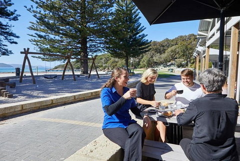 Higlights Of Hictoric Albany City: The National ANZAC Centre - Restaurant Darwin 3