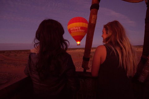 Early Morning Ballooning In Alice Springs - Restaurant Darwin 1