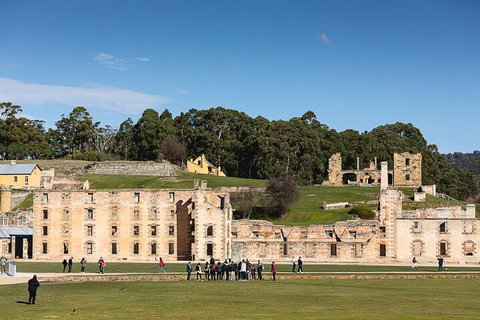 Port Arthur Full-day Guided Tour With Harbour Cruise And Tasman National Park - Restaurant Darwin 5
