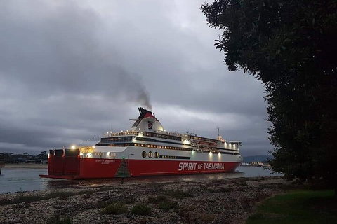 Tamar Valley Food And Wine Day Trip From Devonport, Ulverstone Or Burnie - Restaurant Darwin 2