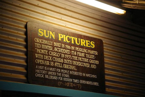 Enthralling Broome Self-Guided Audio Tour - Restaurant Darwin 5