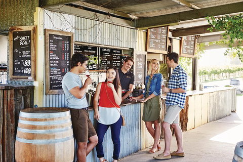Taste Of The Valley Cruise From Perth - Restaurant Darwin 4