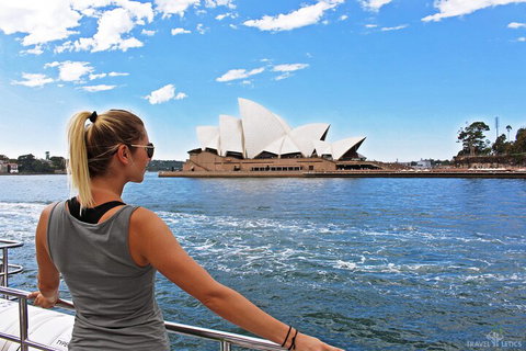 Sydney Harbour Hop On Hop Off Cruise With Taronga Zoo Entry - Restaurant Darwin 0