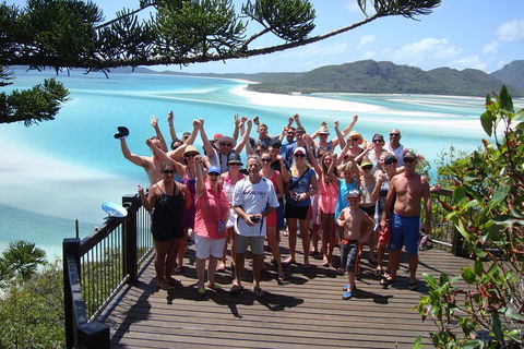 Whitehaven Beach And Hill Inlet | Awesome Beach BBQ | Family Friendly - Restaurant Darwin 1