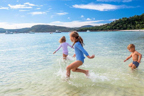 Whitehaven Beach Half-Day Cruises - Restaurant Darwin 0