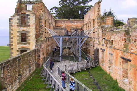 Port Arthur Tour From Hobart - Restaurant Darwin 4
