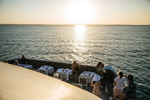 Darwin Harbour Sunset Cruise - Restaurant Darwin 0