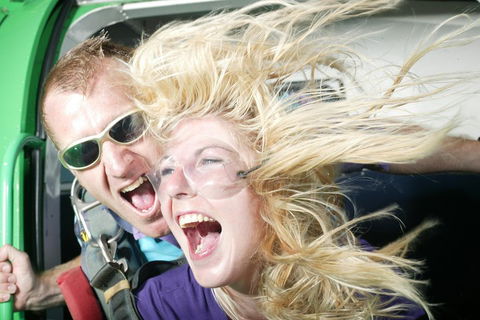 Byron Bay Tandem Sky Dive - Restaurant Darwin 3