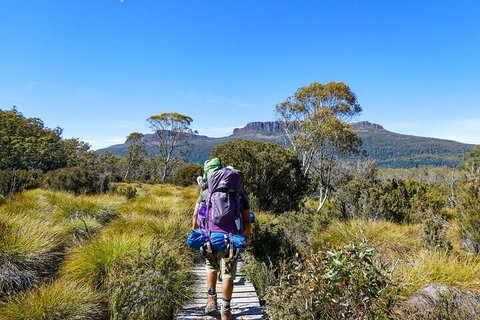 6 Day Trek The Cradle Mountain Overland Track - Restaurant Darwin 4