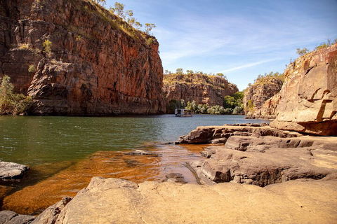 5 Day 4WD Jabiru Dreaming Top End Safari - Restaurant Darwin 2