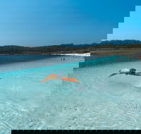 Lake McKenzie Full-Day Tour with Lunch from Hervey Bay - Restaurant Darwin
