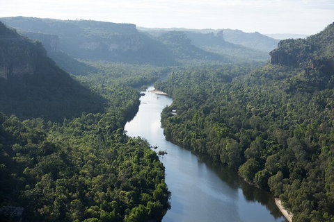 Darwin To Kakadu Day Trip By Air Including Yellow Water Cruise - Restaurant Darwin 3