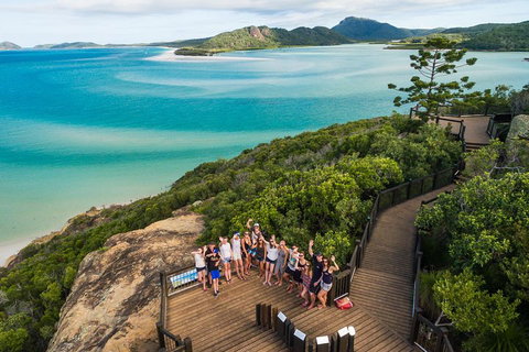 2-Day Whitsundays Sailing Adventure: Summertime - Restaurant Darwin 3