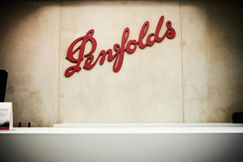 Penfolds Barossa Valley: Make Your Own Wine - Restaurant Darwin 5