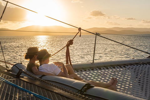 Sunset Sail In The Whitsundays - Restaurant Darwin 0