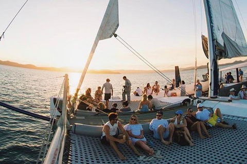 Sunset Sail In The Whitsundays - Restaurant Darwin 3