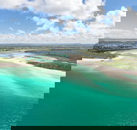 Deluxe Seaplane Tour Noosa to Glasshouse Adventure for 2 with Photobook - Restaurant Darwin