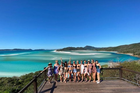 4 Day & 3 Night Whitsunday Islands & Outer Reef Sailing Adventure On Condor - Restaurant Darwin 3