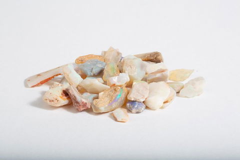 Opal Polishing Workshops In The Beautiful Blue Mountains - Restaurant Darwin 0