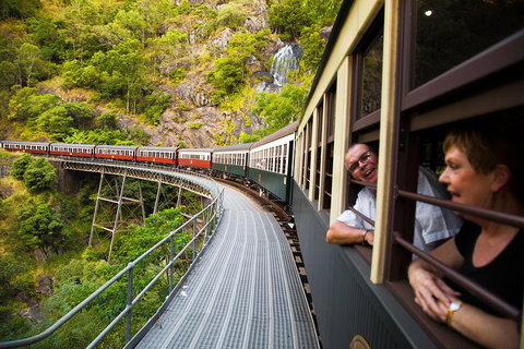 4-Day Cairns And Great Barrier Reef Tour - Restaurant Darwin 1