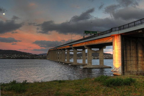 Wonderful Hobart Self-Guided Audio Tour - Restaurant Darwin 3
