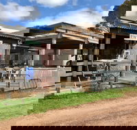 Kangaroo Island Half Day Food and Wine Trail Tour - Restaurant Darwin