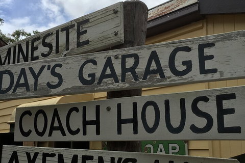 Private Tour To Paronella Park, Historic Village Herberton And Wild Life Wallaby - Restaurant Darwin 1