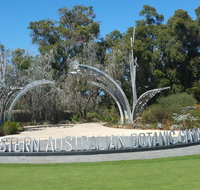 Very Best of Perth Tour - Wildlife Park  City Highlights Tour - Restaurant Darwin
