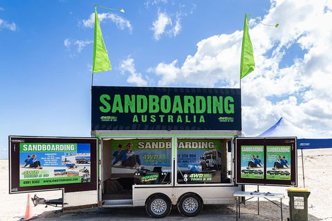 Unlimited Sandboarding - Restaurant Darwin 4