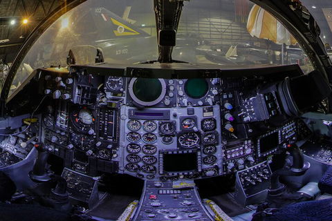 General Admission Fighter World Museum - Restaurant Darwin 2