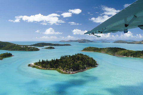 The Whitsunday Express Scenic Flight - 25 Minutes - Restaurant Darwin 1