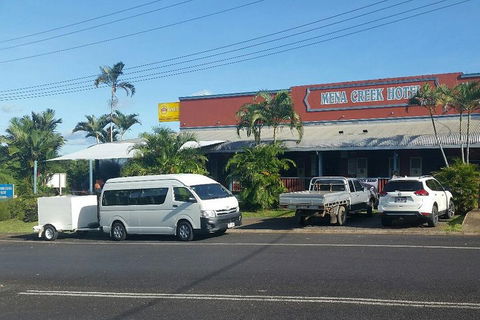 Airport Transfer To Or From Cairns Hotels For Up To 13 People - Restaurant Darwin 3