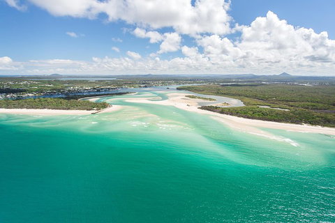 Deluxe Seaplane Tour Noosa To Glasshouse Adventure For 2 With Photobook - Restaurant Darwin 0