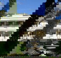 Melbourne City Tour Lifestyle of the Rich and Famous - Restaurant Darwin