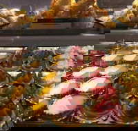 Cultural Melbourne City Tour - Restaurant Darwin