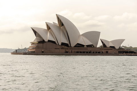 The Beauty Of Sydney Private Bike Tour - Restaurant Darwin 0